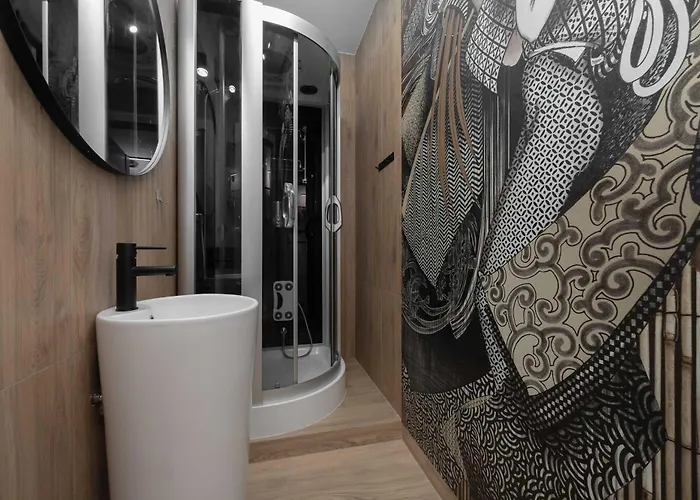 Family With 3 Bedrooms And A Parking Space By Renters Warszawa