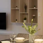 Family With 3 Bedrooms And A Parking Space By Renters * 바르샤바